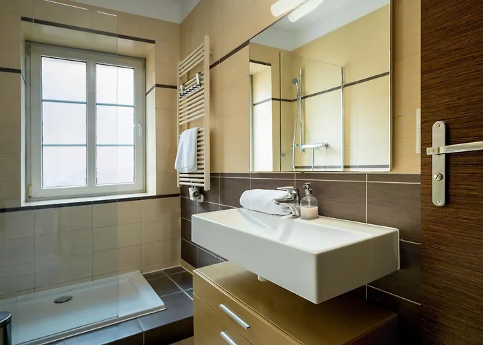 Rentplanet - Wiezienna * Wroclaw