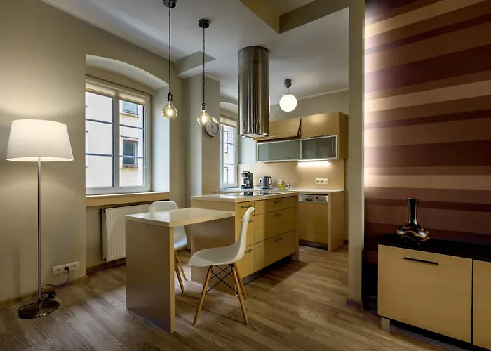 Rentplanet - Wiezienna Apartment *